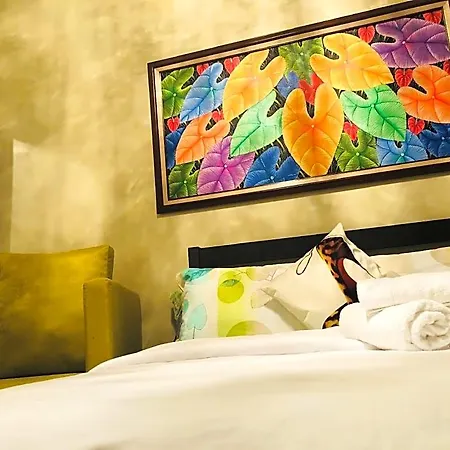 Prs @ One Palm Tree Villa Near T3 Airport