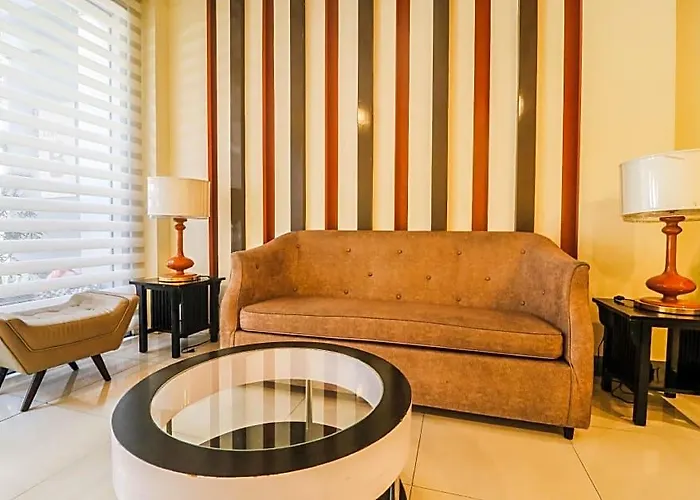 Prs @ One Palm Tree Near T3 Airport Manila