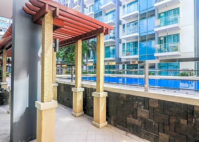 Prs @ One Palm Tree Near T3 Airport Hotel 3*