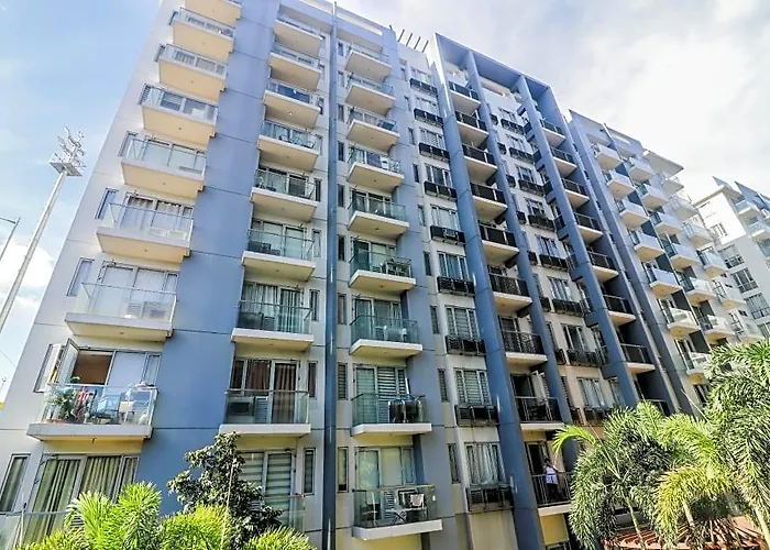 Prs @ One Palm Tree Near T3 Airport