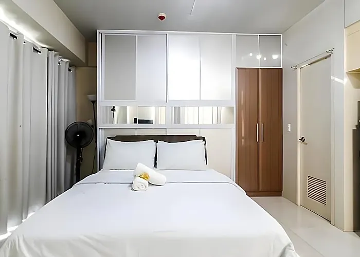 Prs @ One Palm Tree Near T3 Airport Hotel Manila