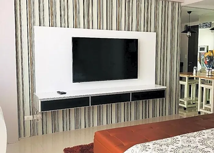 Prs @ One Palm Tree Near T3 Airport Hotel 3*